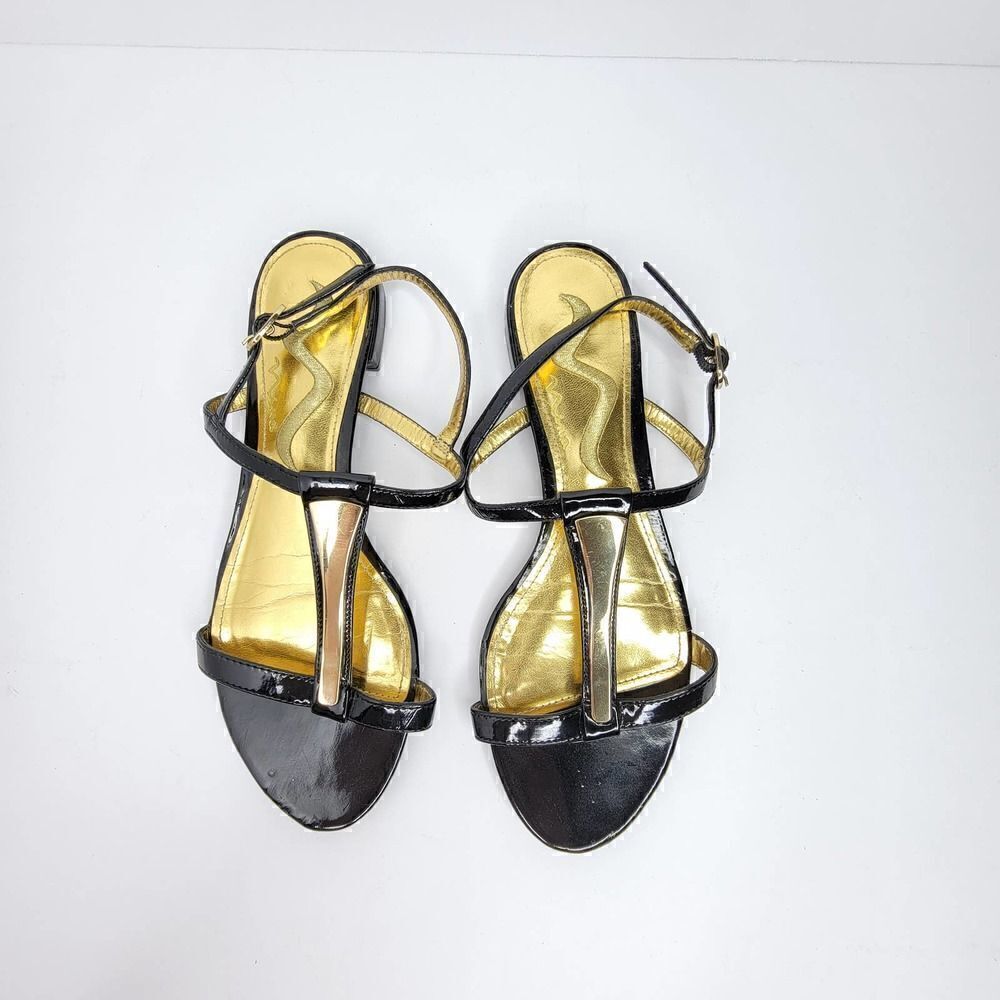 Nina Formal 1/2 inch heel Sandal Gold Black Size 6.5